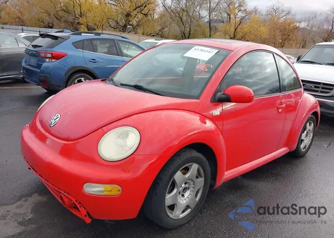 2001 Volkswagen New Beetle Gls z USA, uszkodzony, nr VIN 3VWCS21C71M408423